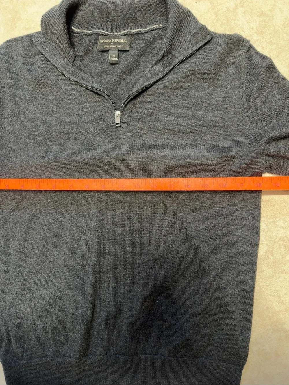 Banana Republic 100% Merino Wool Quarter Zip Sweater Medium Gray